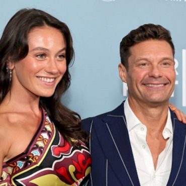 ryan-seacrest-and-girlfriend-aubrey-paige-call-it-quits-after-three-years