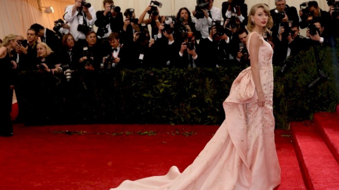 is-taylor-swift-attending-the-met-gala?-depends-on-who-you-ask