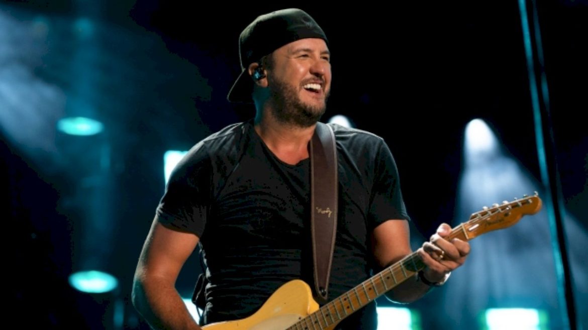 live-nation-concert-week-returns-with-$25-tickets-to-luke-bryan,-tim-mcgraw,-lainey-wilson-shows-+-more