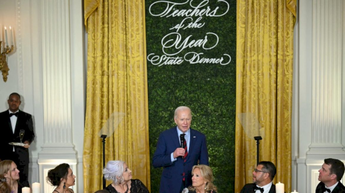 teachers-of-the-year-honored-by-biden-at-white-house-dinner:-you’re-the-reason-‘we-have-hope-about-the-future’