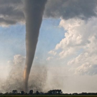 sixteen-tornadoes-reported-in-six-states