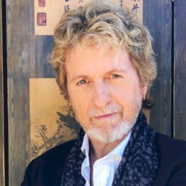 jon-anderson-announces-new-album-with-the-band-geeks