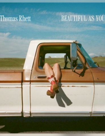 thomas-rhett-shares-why-he-picked-“beautiful-as-you”-as-a-lead-single