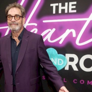 ‘the-heart-of-rock-and-roll’-flatlines:-huey-lewis-musical-to-close