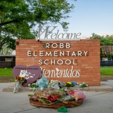 former-uvalde-school-police-chief-among-2-people-indicted-in-robb-elementary-shooting