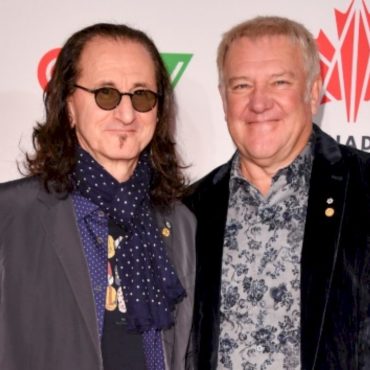 rush-pays-tribute-to-their-late-producer-peter-collins