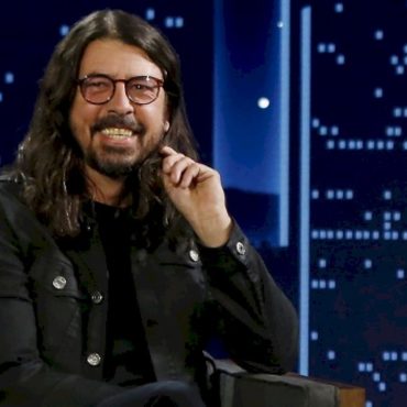 ever-lob:-dave-grohl-attends-wimbledon