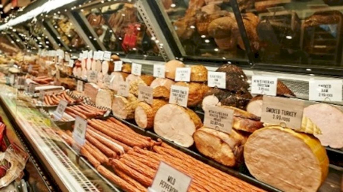 cdc-warns-of-listeria-outbreak-linked-to-deli-meat-that-has-left-28-sick,-2-dead