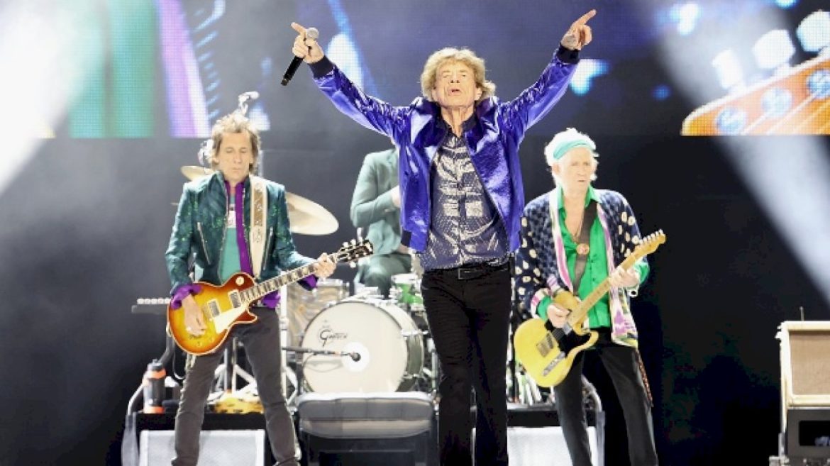 the-rolling-stones-commemorating-hackney-diamonds-tour-with-crystal-tickets