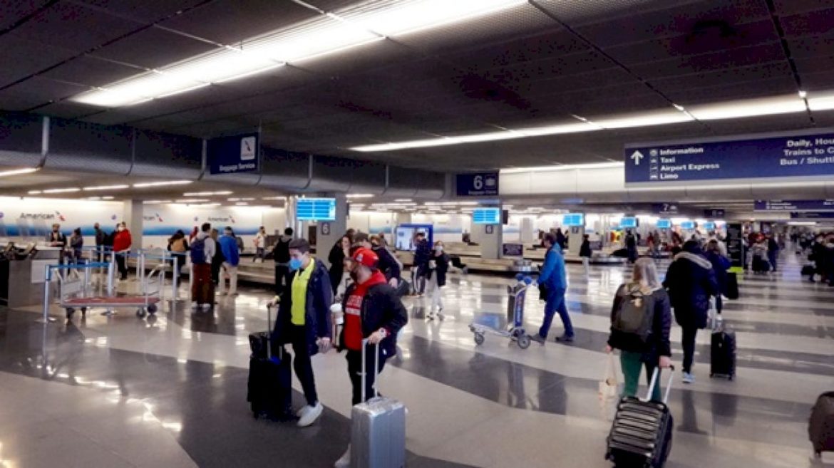 woman-dies-after-getting-caught-in-baggage-carousel-at-chicago-o’hare