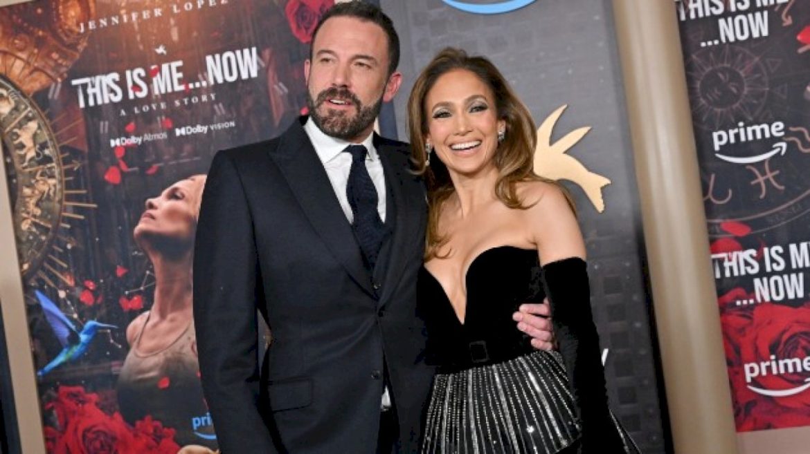 jennifer-lopez-files-for-divorce-from-ben-affleck-after-2-years-of-marriage