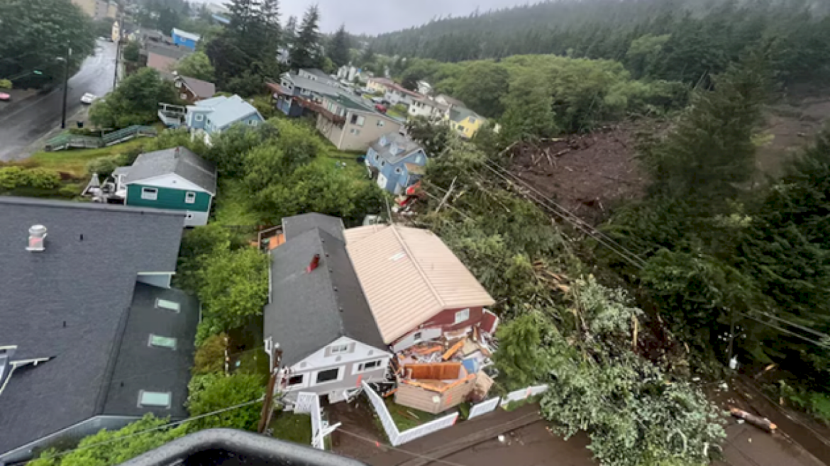 1-dead-as-landslide-sweeps-across-roads,-into-homes-in-alaska,-officials-say