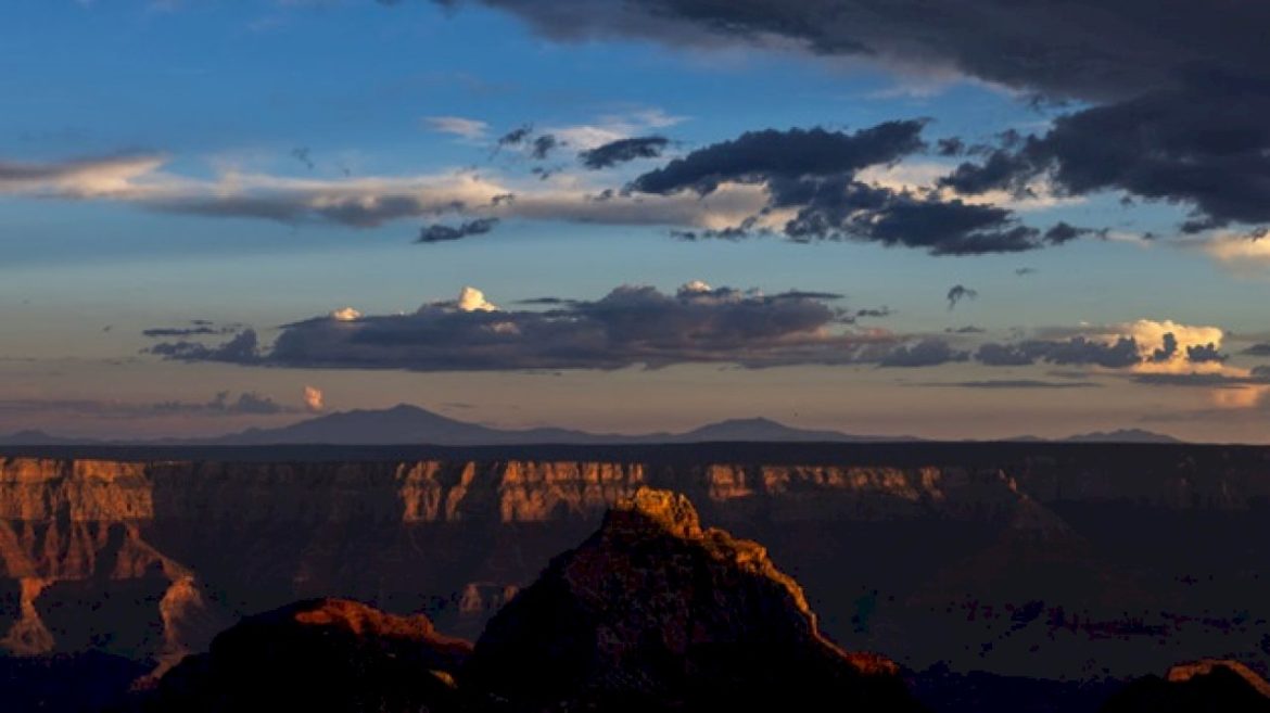 busted-waterline-halts-overnight-lodging-on-grand-canyon’s-south-rim-ahead-of-busy-labor-day-weekend