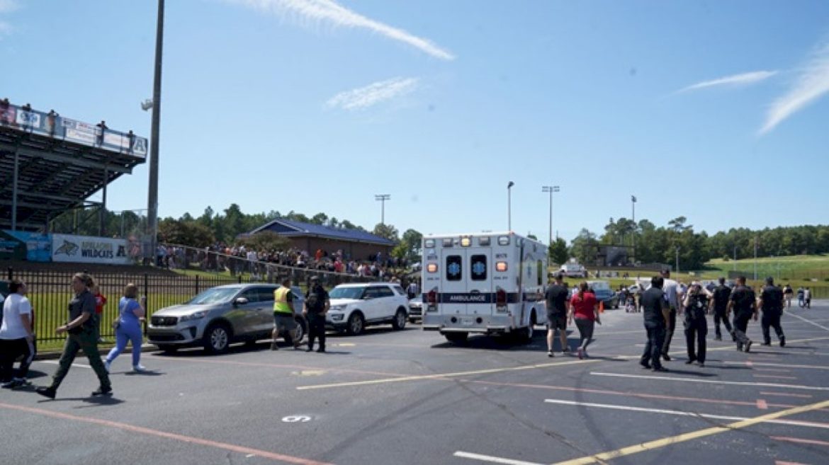 ‘i-had-so-much-fear’:-students-recount-shooting-at-georgia-high-school