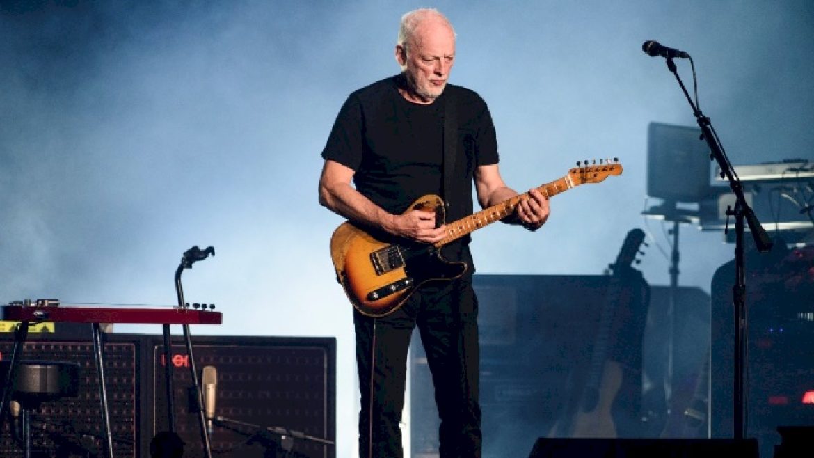 pink-floyd’s-david-gilmour-appears-on-body-count’s-cover-of-“comfortably-numb”