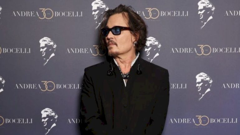 johnny-depp-getting-a-lifetime-achievement-honor-at-rome-film-festival