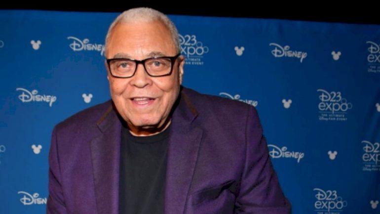 broadway-to-dim-its-lights-to-honor-the-late-james-earl-jones