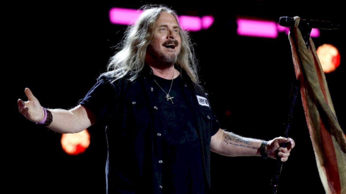 lynyrd-skynyrd’s-johnny-van-zant-shares-more-info-about-daughter’s-medical-emergency