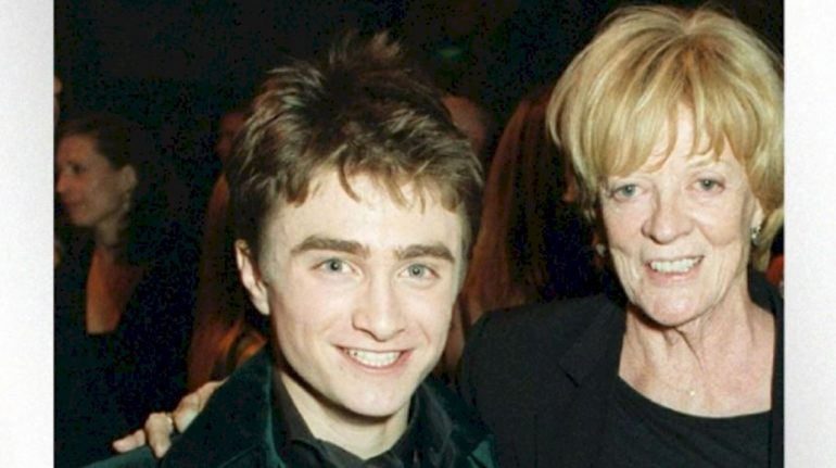 maggie-smith-remembered-by-daniel-radcliffe,-whoopi-goldberg-and-more