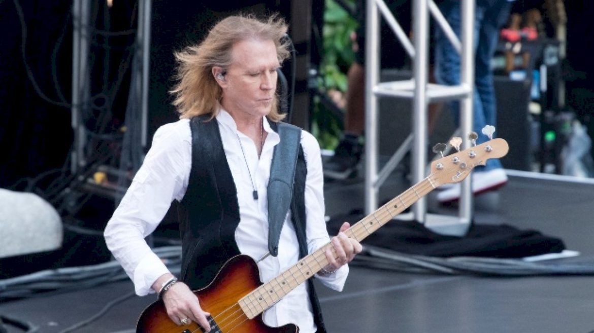 aerosmith’s-tom-hamilton-announces-first-show-with-new-band