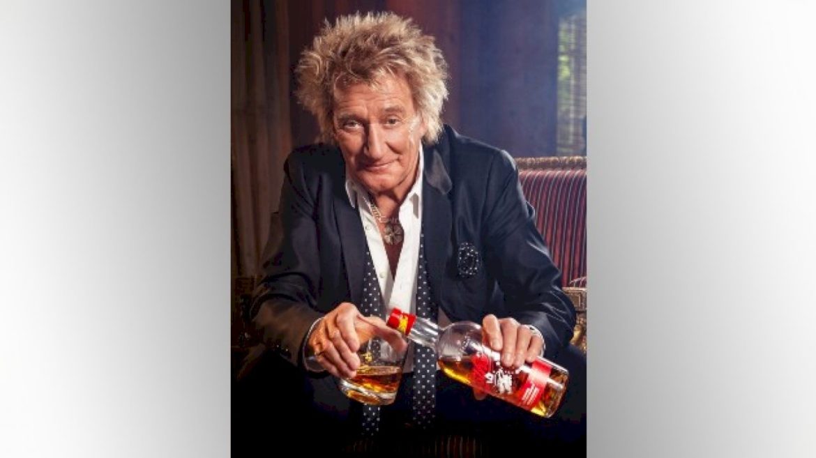 rod-stewart-wins-prestigious-award-—-for-his-whisky