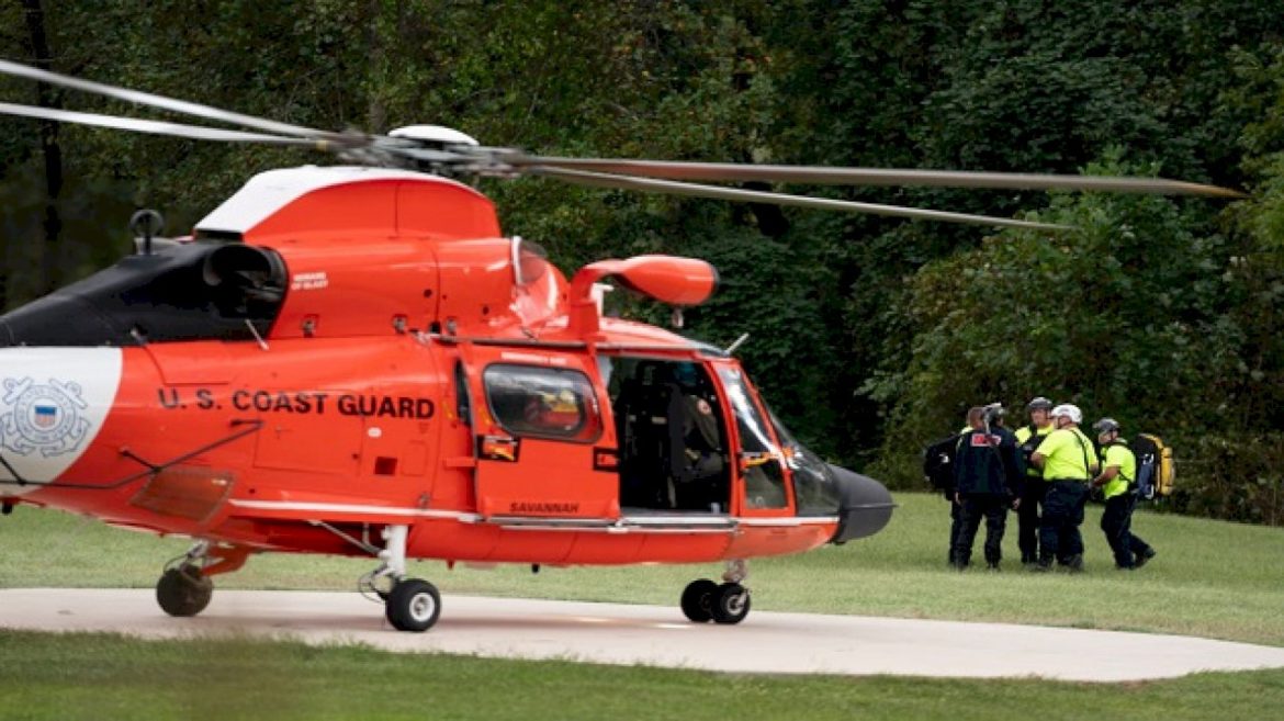 coast-guard-pilot-describes-‘insane’-rescue-of-man-floating-on-cooler-in-gulf-after-hurricane-milton