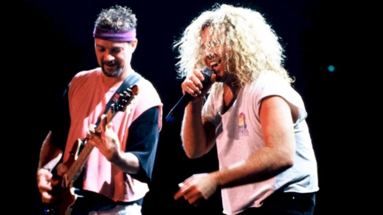 sammy-hagar-shares-video-of-classic-van-halen-performance