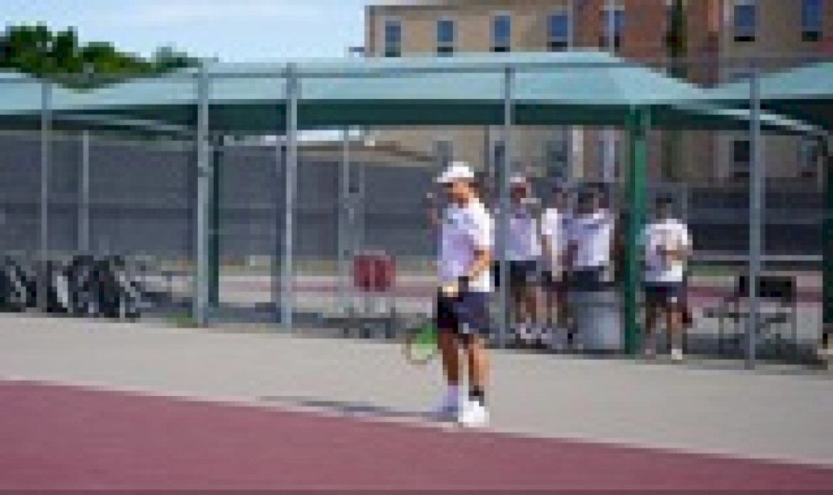 men’s-tennis-defeats-university-of-st.-thomas