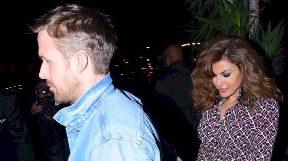 eva-mendes-says-partner-ryan-gosling-is-the-one-who-makes-her-feel-sexy