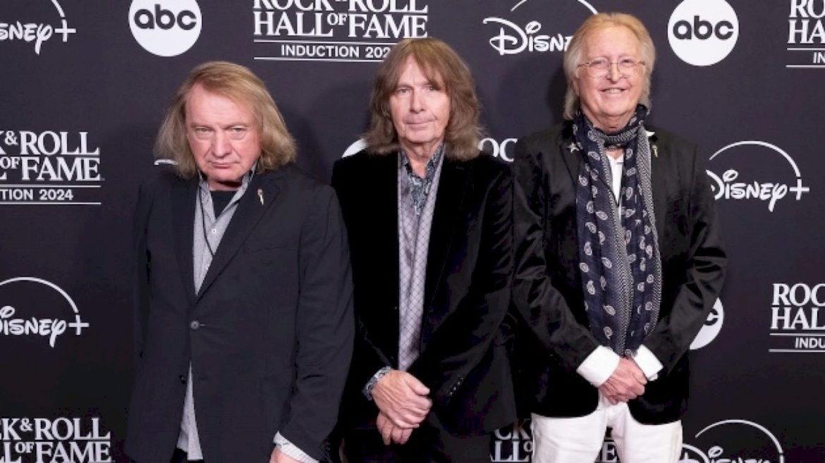 rick-wills-&-al-greenwood-on-playing-with-foreigner-again:-‘suddenly-we’ve-become-legends’