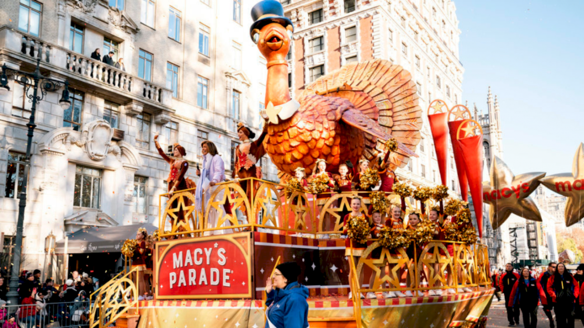 joey-mcintyre,-rachel-platten-and-more-to-perform-at-98th-macy’s-thanksgiving-day-parade