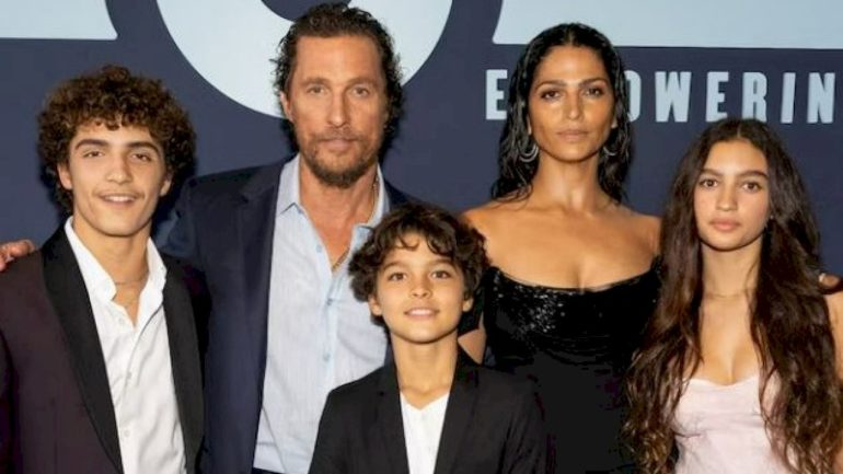 camila-alves-says-matthew-mcconaughey-brings-‘so-much-joy’-in-birthday-tribute