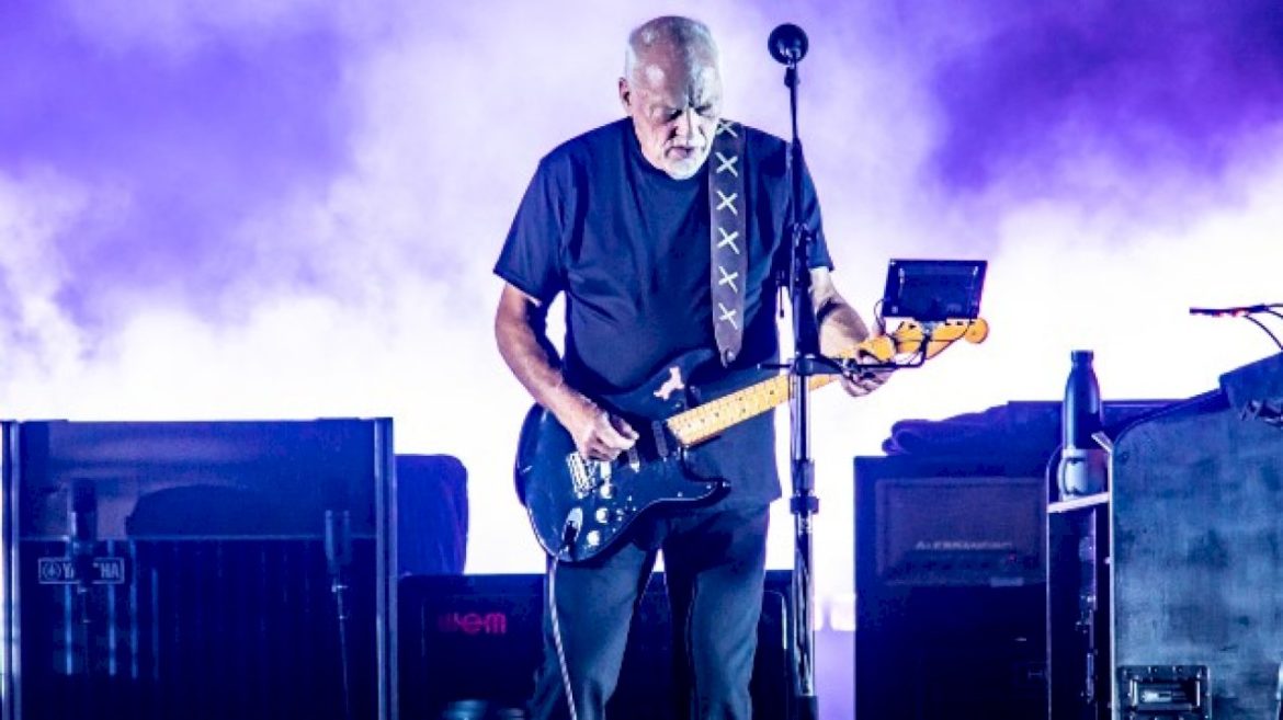 david-gilmour:-selling-pink-floyd-catalog-means-he’s-finally-done-with-“the-arguments-and-fighting-and-idiocies”