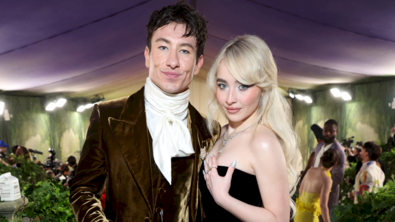 barry-keoghan-talks-about-relationship-with-sabrina-carpenter:-‘i’m-incredibly-blessed’