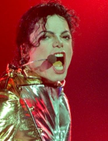 michael-jackson-biopic-pushed-back-by-six-months