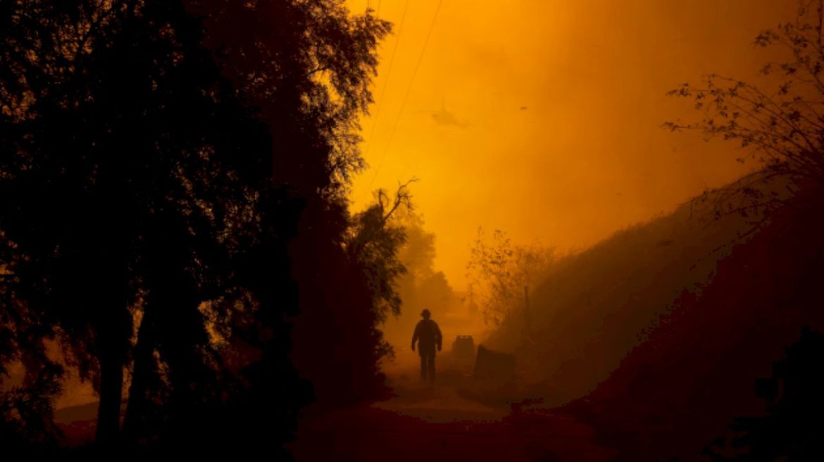 california-brush-fire-explodes-over-20,000-acres,-newsom-declares-state-of-emergency