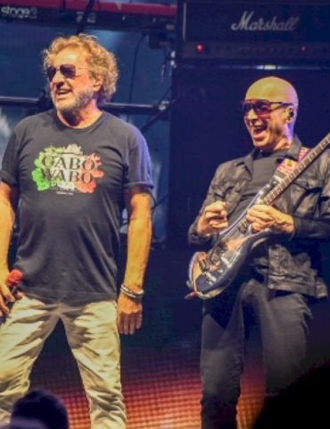 sammy-hagar’s-up-for-another-best-of-all-worlds-tour,-wants-to-record-with-the-band