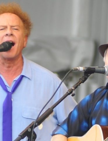 art-garfunkel-reveals-recent-emotional-reunion-with-paul-simon