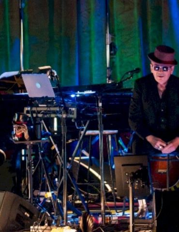 elvis-costello-&-steve-nieve-announce-us.-tour-dates