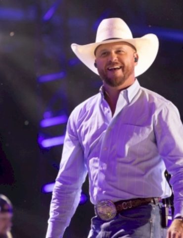 cody-johnson-hopes-to-win-cma-entertainer-of-the-year:-‘that’s-the-one-i’ve-always-wanted’