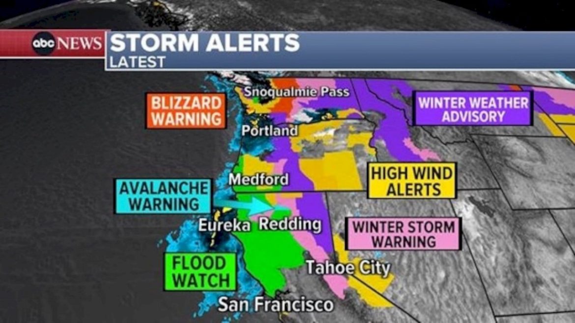  bomb-cyclone-impacts-west-coast,-1-dead-in-washington-state