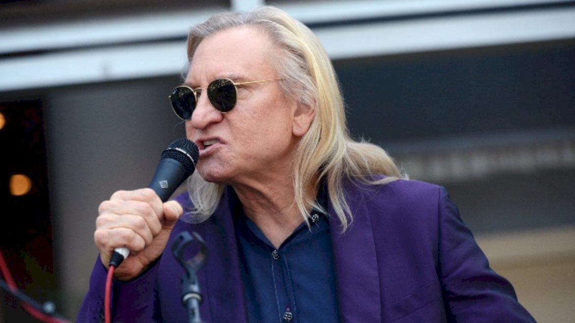 joe-walsh-shares-birthday-message-to-himself-as-he-turns-77