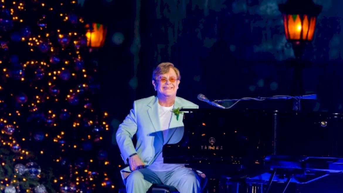 elton-john-to-perform-on-‘the-wonderful-world-of-disney:-holiday-spectacular’