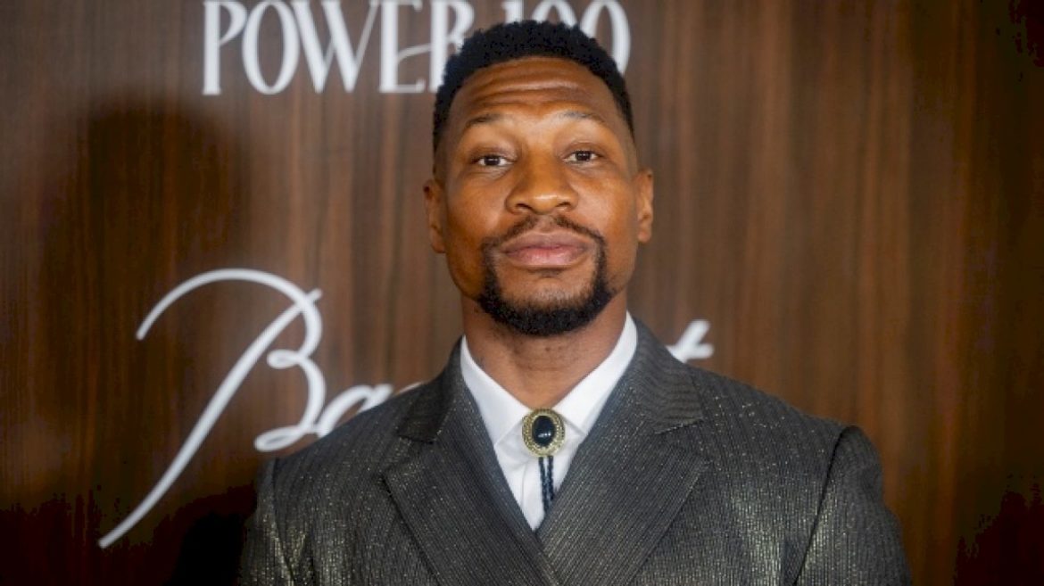 jonathan-majors’-ex-girlfriend-drops-defamation-and-assault-lawsuit