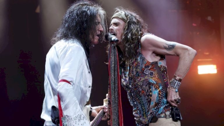 aerosmith-to-be-replaced-by-the-muppets-on-disney’s-rock-‘n’-roller-coaster-ride