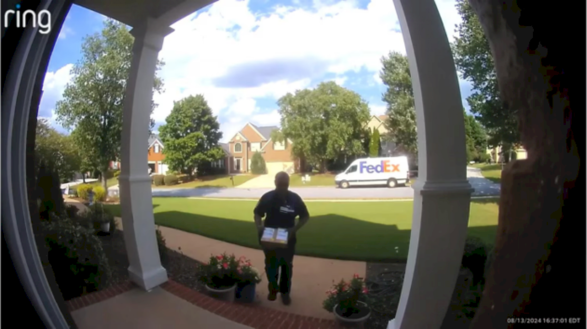 fedex-deliveries-of-at&t-iphones-targeted-in-nationwide-theft-ring