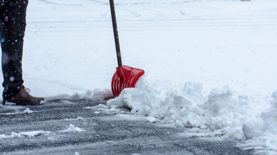 new-york-counties-declare-state-of-emergency-as-they-brace-for-massive-snowstorm