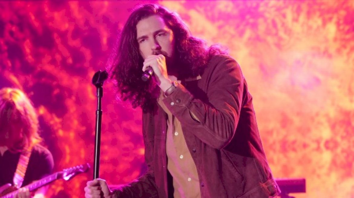 hozier-compares-‘too-sweet’-to-‘take-me-to-church’:-‘like-a-cherry-on-the-cake’