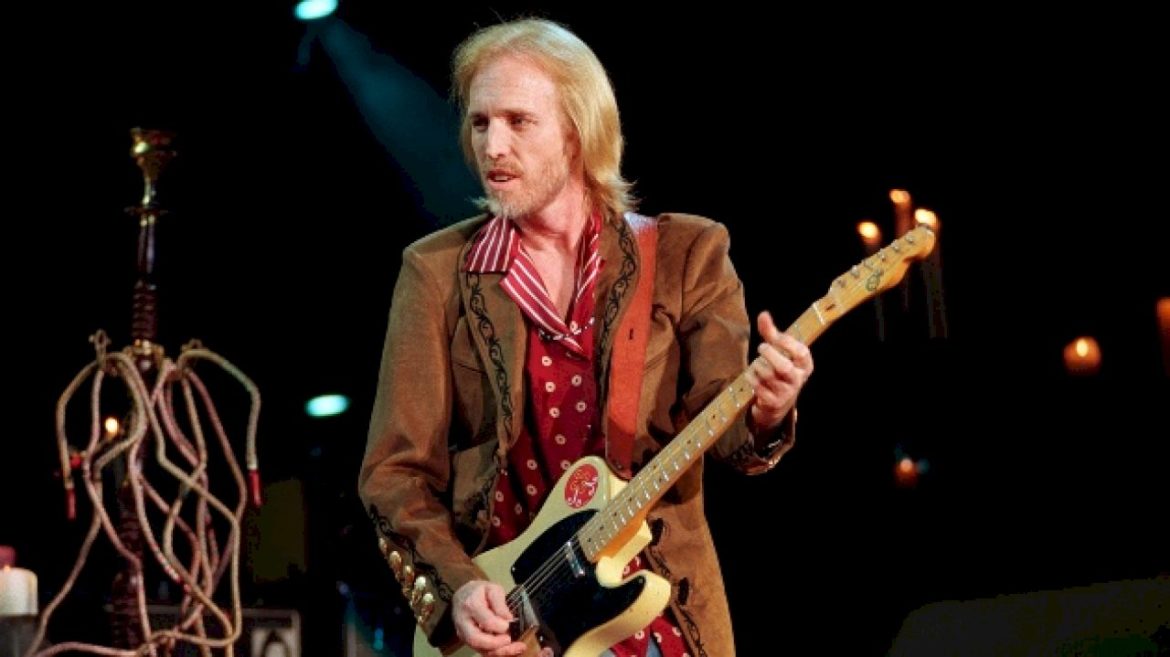 hear-tom-petty’s-‘mary-jane’s-last-dance’-featured-in-new-snoop-dogg-track