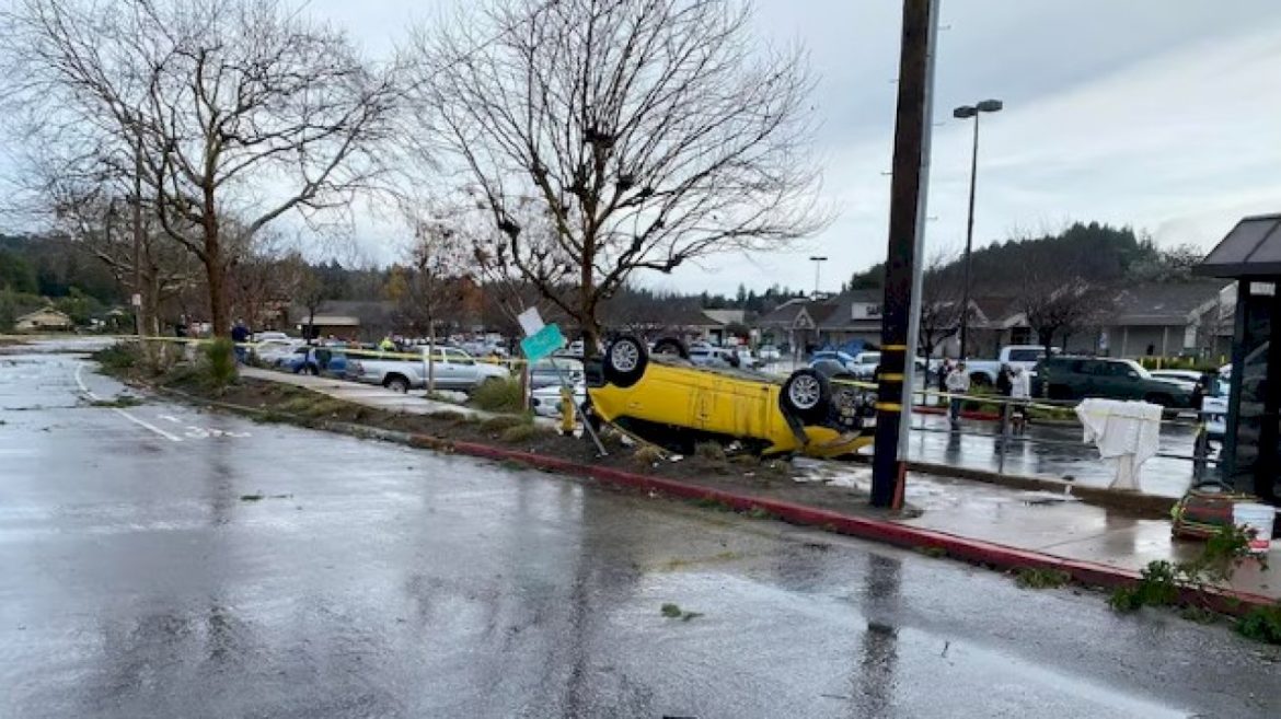 apparent-tornado-in-california-flips-cars,-sends-several-to-hospital